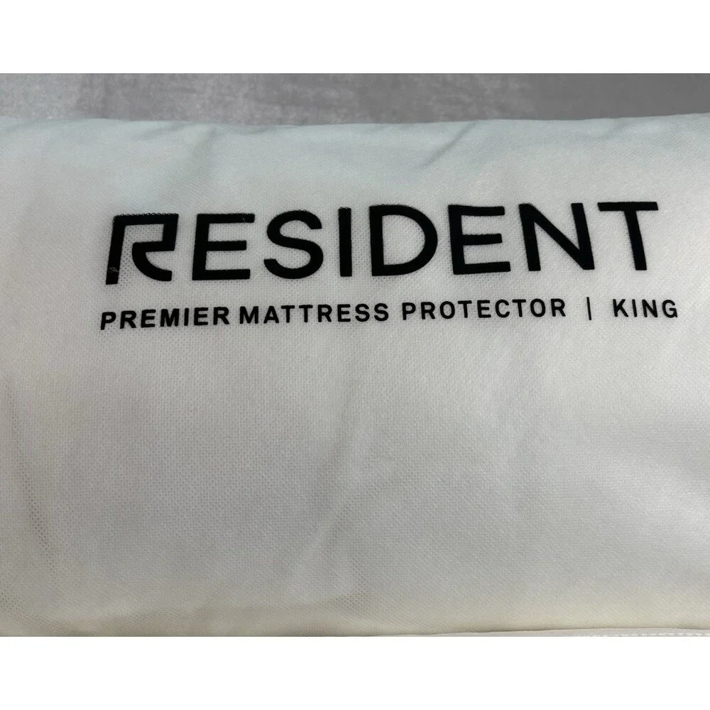 Lot of 2 Resident Premier King Pillows + King Mattress Protector Open Box